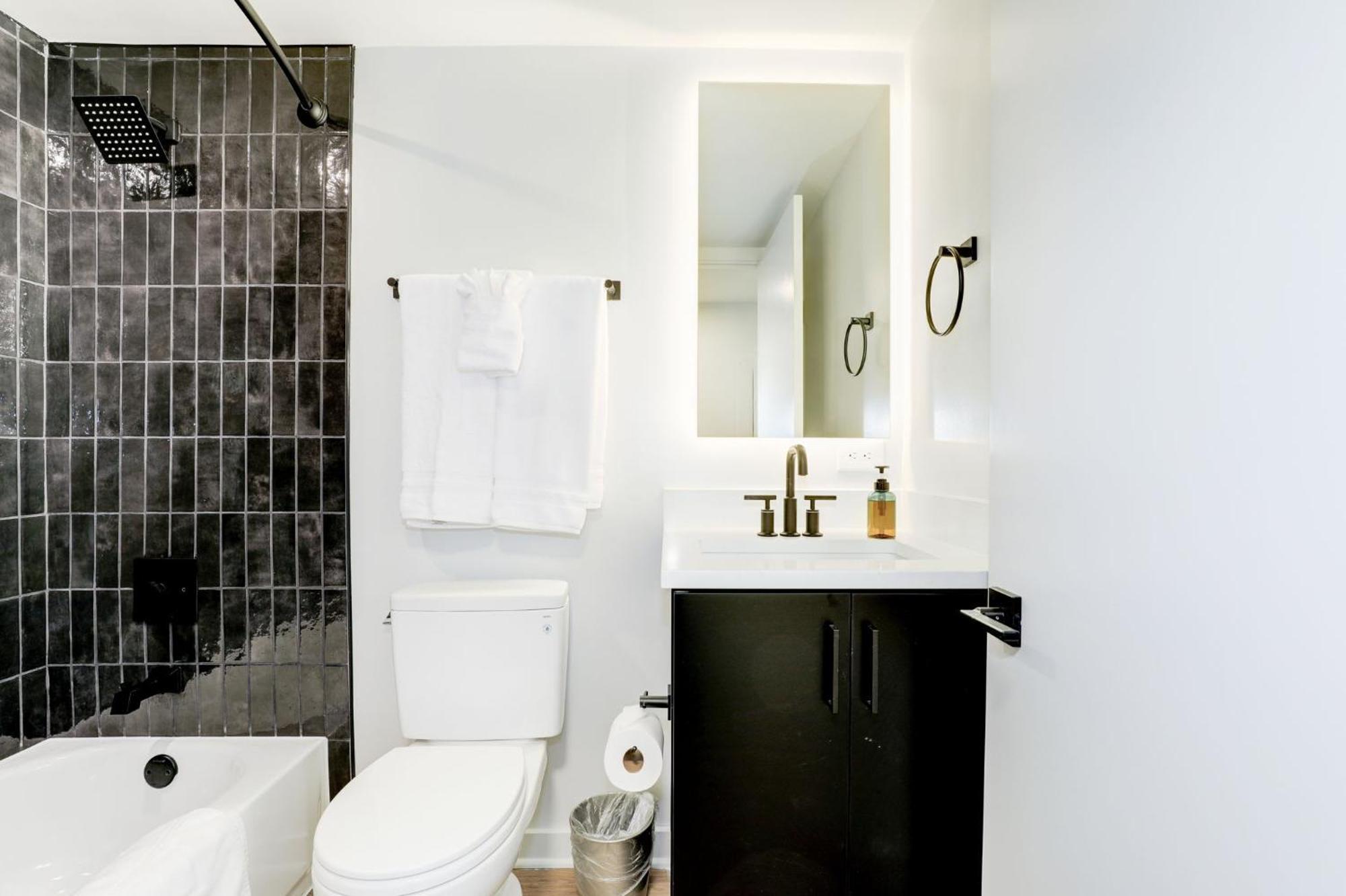 2Br Comfort Apartment In Prime Location Arlington Dış mekan fotoğraf