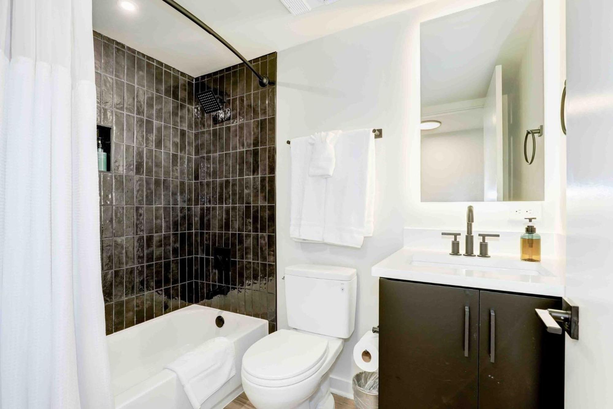 2Br Comfort Apartment In Prime Location Arlington Dış mekan fotoğraf
